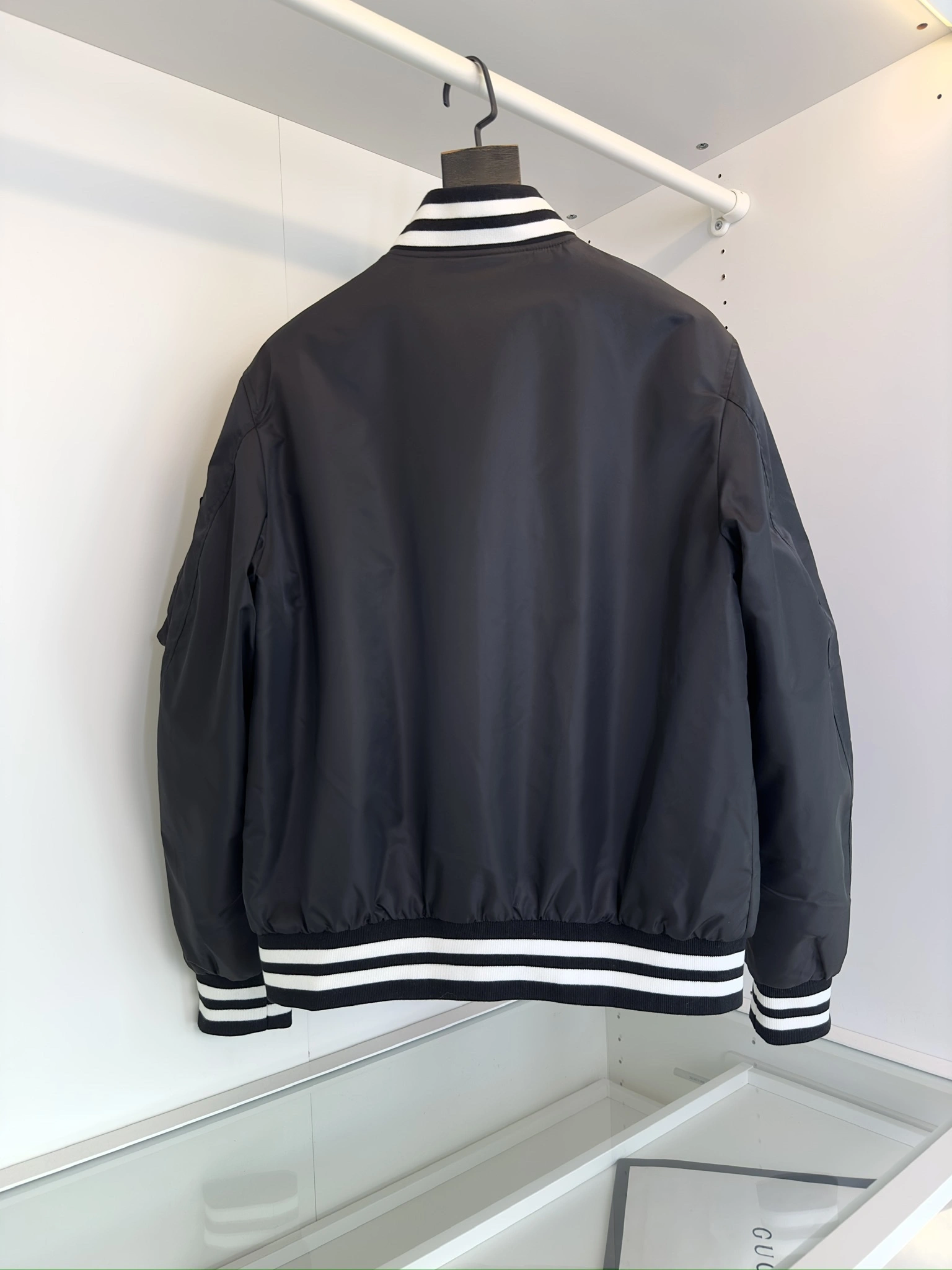wg.luxury- 6u33i piece--reversible oversized item:D-F409J5806